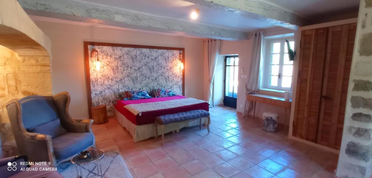 Le Mas Neuf 1752 Arles Dış mekan fotoğraf
