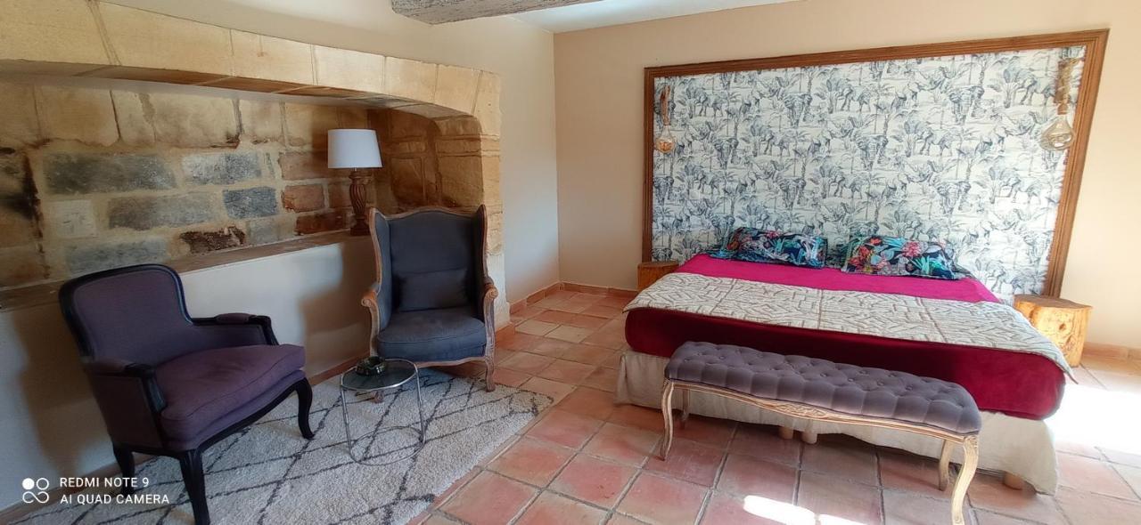 Le Mas Neuf 1752 Arles Dış mekan fotoğraf